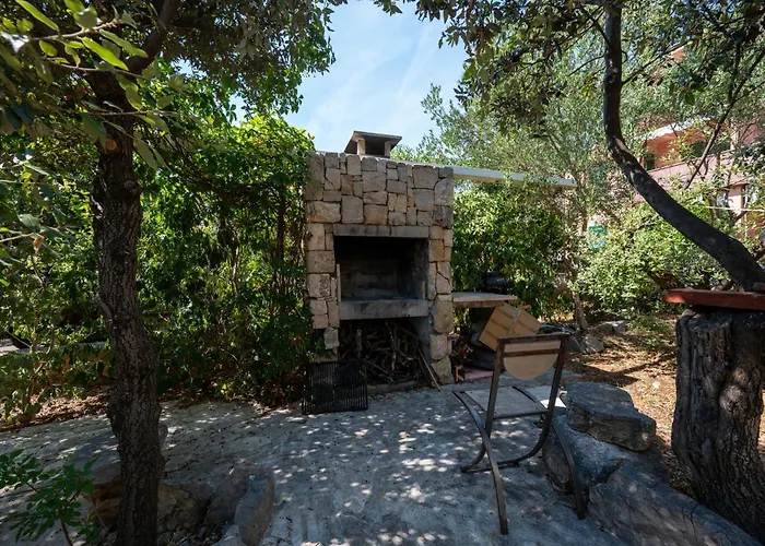 With Parking Space Mandre, Pag - 9420 דירה