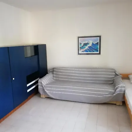 With A Parking Space Mandre, Pag - 9420 Appartement *