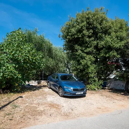 With Parking Space Mandre, Pag - 9420 Апартаменты Колан