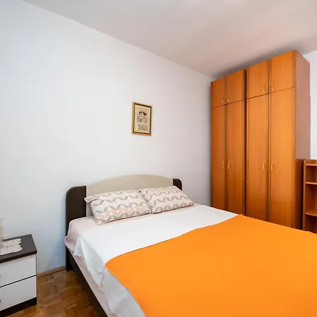 With Parking Space Mandre, Pag - 9420 Apartamento Kolan
